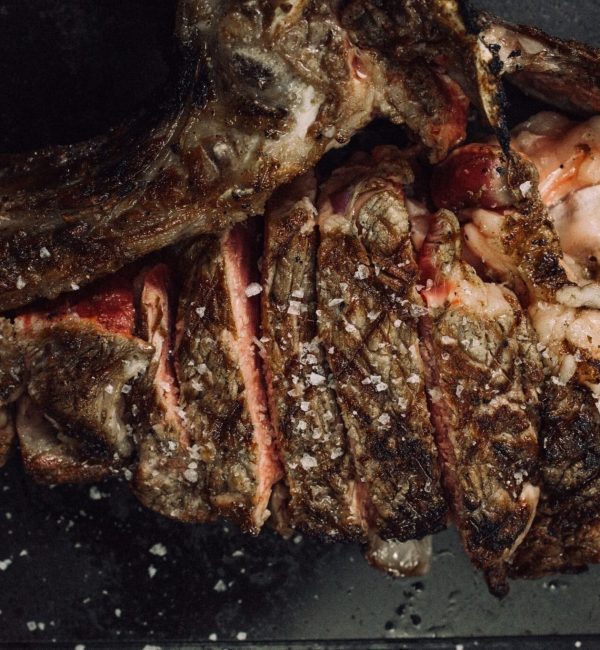 cucina toscana, la bistecca alla fiorentina Tuscan cuisine, bistecca alla fiorentina
